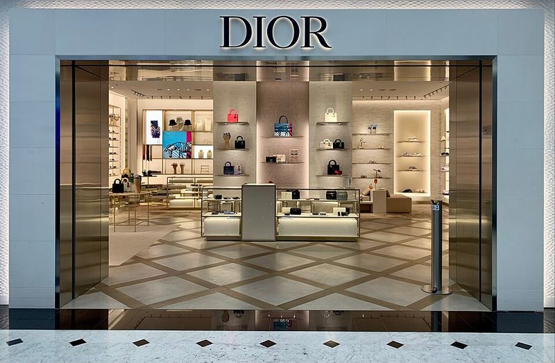 This Isn't Just Jewelry: Expect Cosmetics, Perfumery, and Lifestyle Retail Too