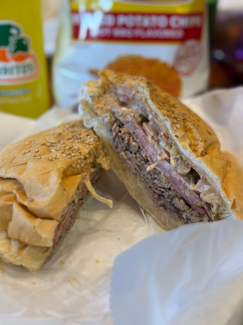 Creole Deluxe: Juicy, Saucy, And Flat-Out Joyful