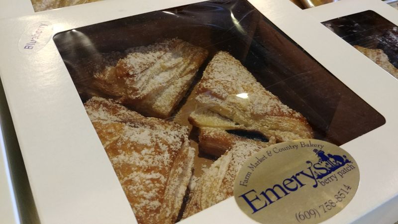 Blueberry Turnovers That Do Not Skimp