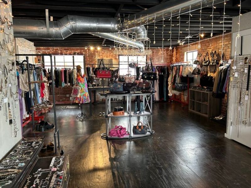 Curated Collections That Skip the Dig