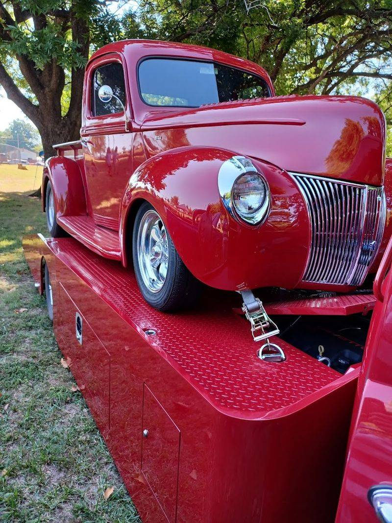 The Classic Car Show: Chrome, History, and a Whole Lot of Pride