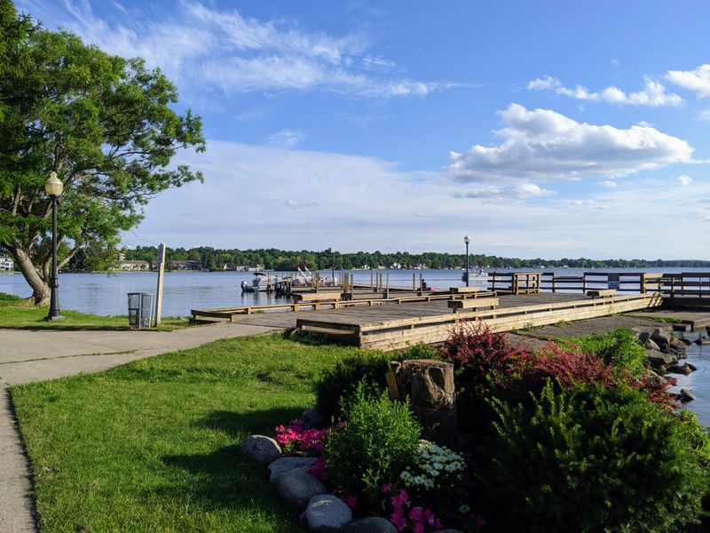 Big Shopping, Big Services, Big Convenience Are Hours Away