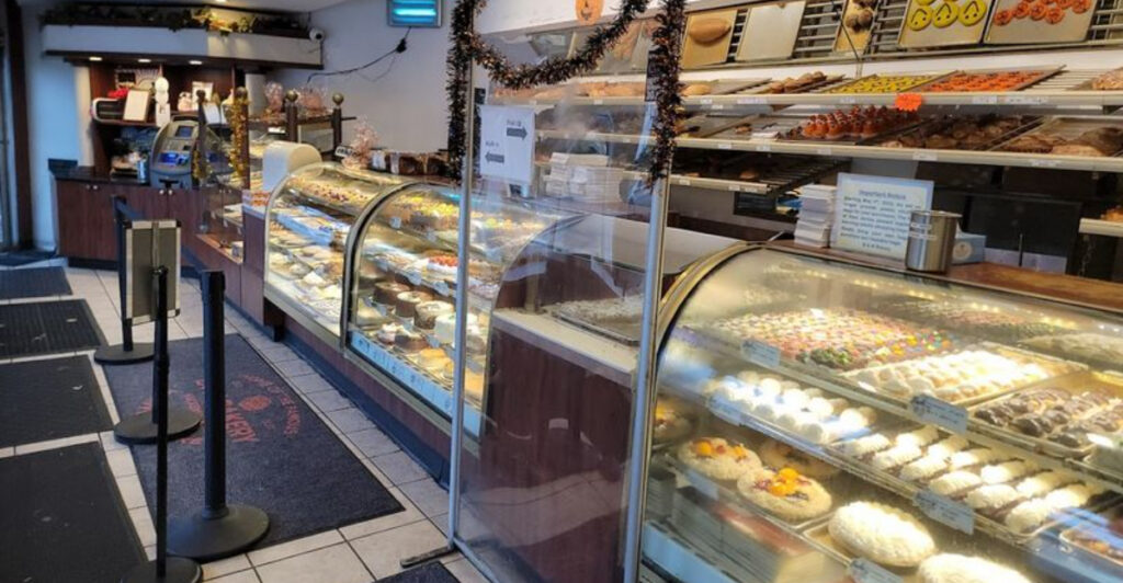 This Classic New Jersey Crumb Cake Spot Has Been Winning Hearts for Generations