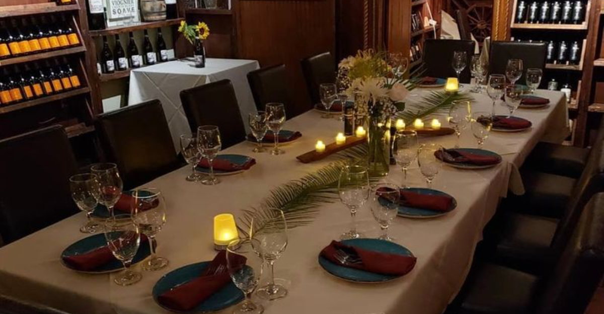 This Florida Italian Restaurant Is Always Packed And Never Runs Ads