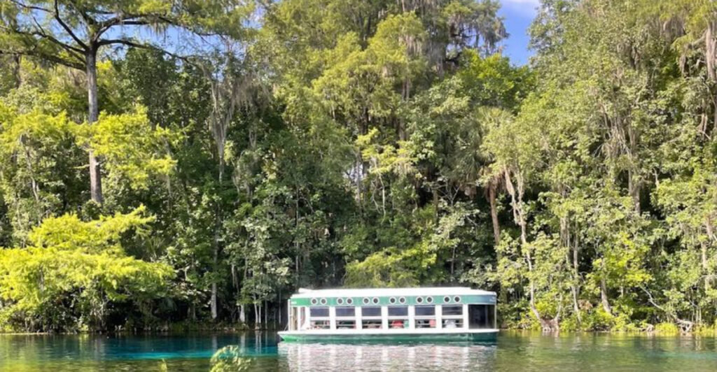 This Florida Park Has Glass Bottom Boat Tours And Scenic Trails