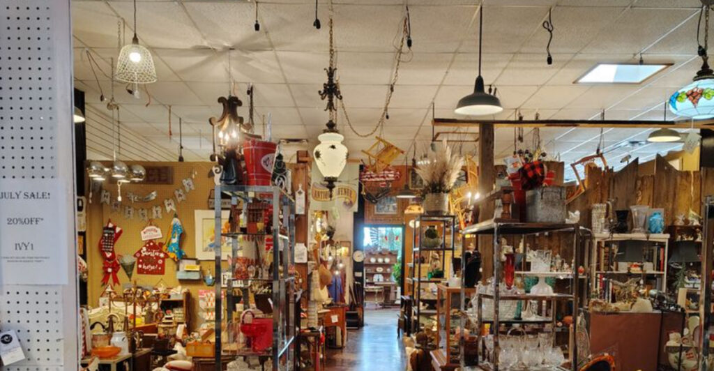 This Giant Oklahoma Vintage Store Is a Goldmine for Budget Treasure Hunters