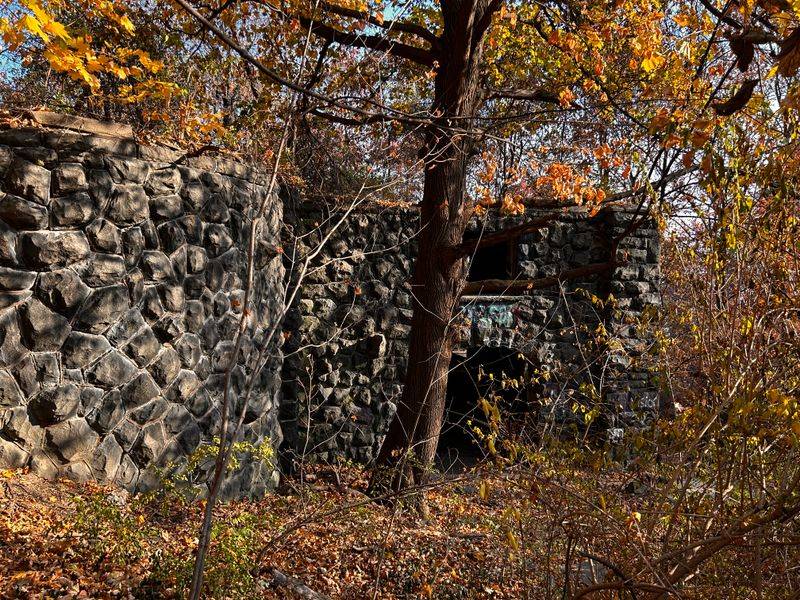 Exact Location and First Impressions