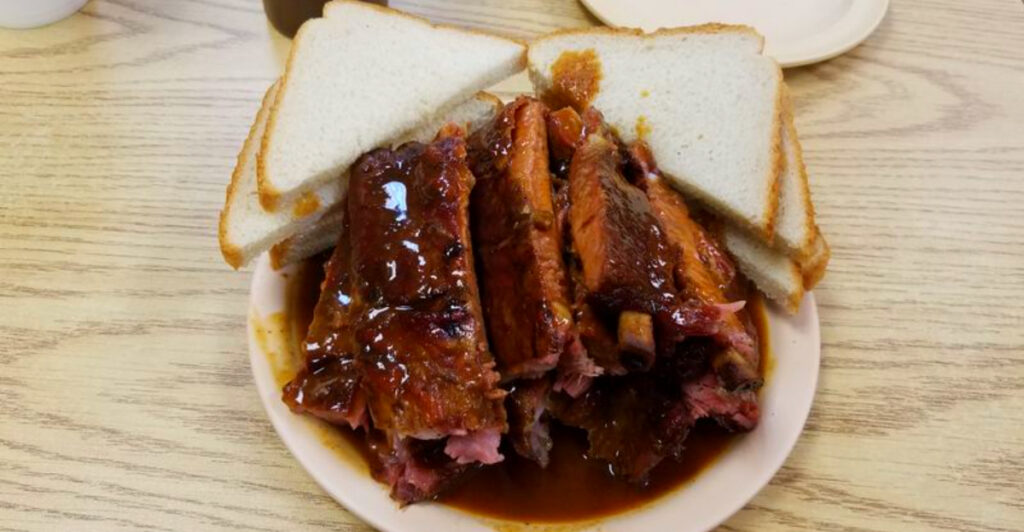 This Little Rock, AR Smokehouse Sells Out Ribs Daily
