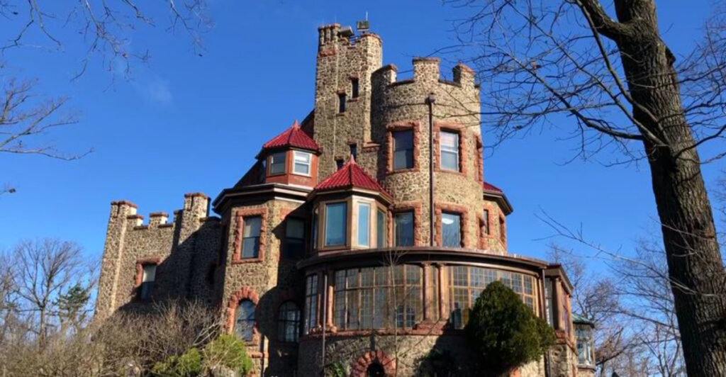 This Magical Castle in New Jersey Is the Kind of Place You Visit Twice