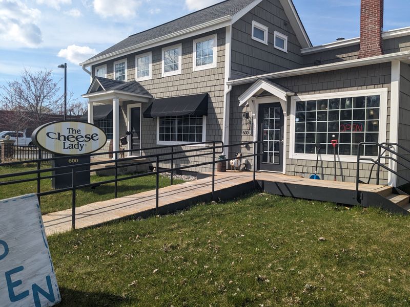 Finding The Cheese Haven on West Front Street