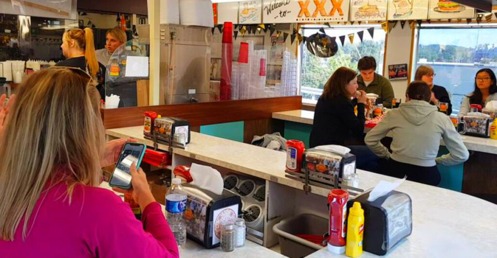 This Nearly 100-Year-Old Diner Started as a Prohibition-Era Root Beer Stand