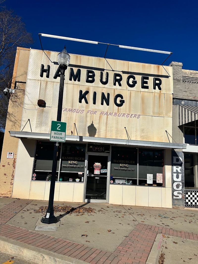 A Century of Burgers on Main Street