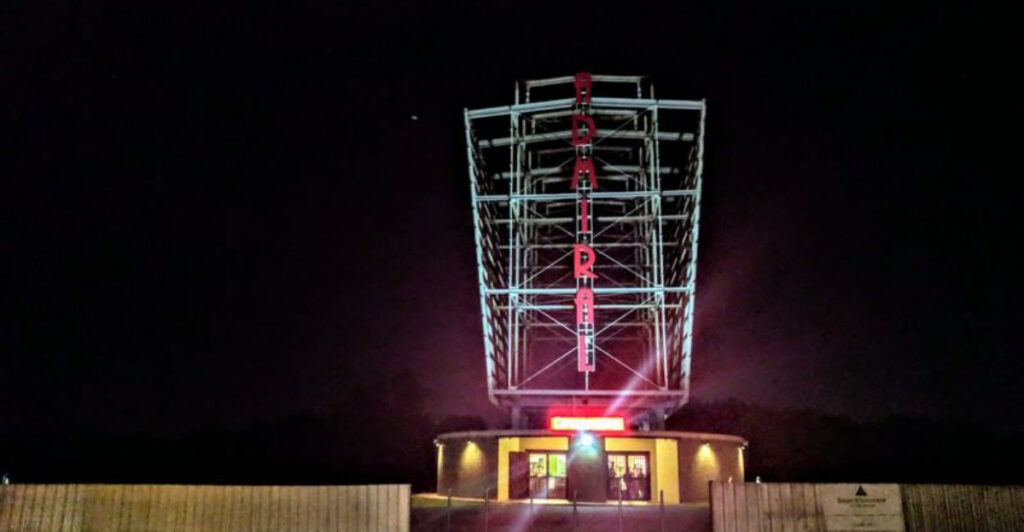 This Oklahoma Drive-In Is a Nostalgic Trip Back to Movie Night’s Golden Age