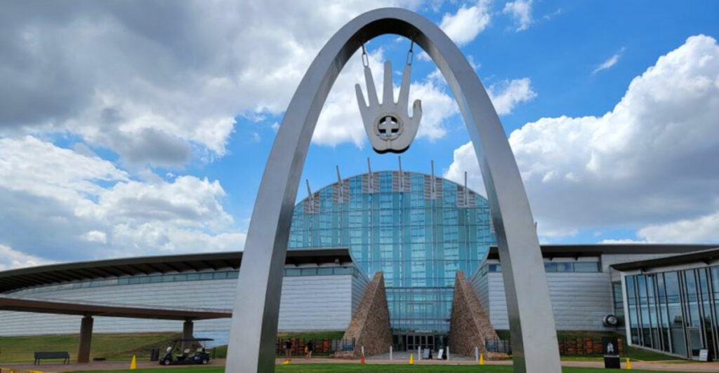 This Oklahoma Museum Brings the Living Cultures of 39 Tribal Nations to Life
