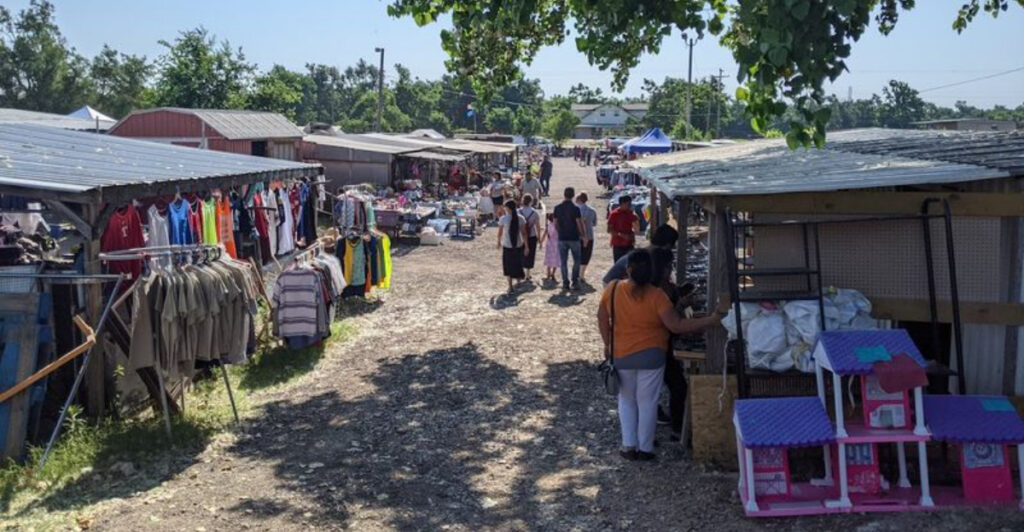 This Oklahoma Swap Meet Is Packed With Finds at Rock-Bottom Prices