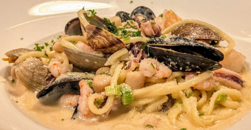 This San Francisco Seafood Restaurant Is Known for Fresh Catch and Old-School Charm