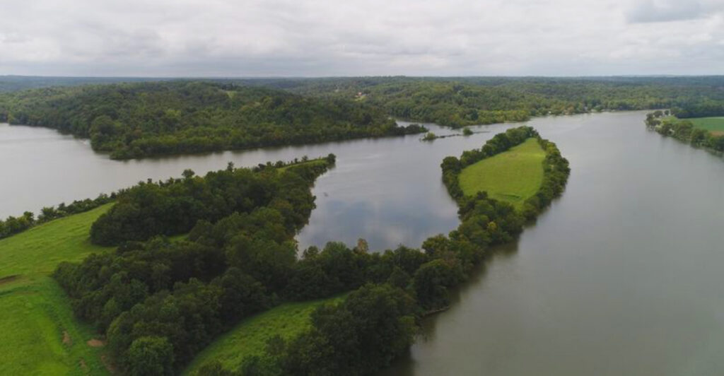 This Scenic Tennessee Lake Between Nashville and Clarksville Is Perfect for Camping