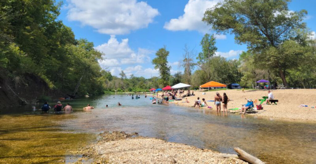 This Secret Oklahoma Creek Is Home to Some of the Clearest Water You’ll Ever See