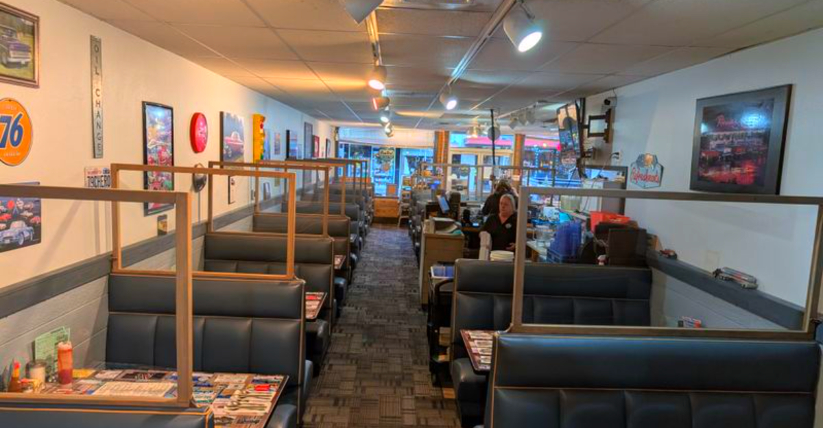 This Small-Town Restaurant Is Still Doing Everything the Hard Way