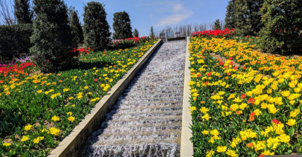 This Stunning Oklahoma Botanical Garden Is the Ultimate Weekend Escape