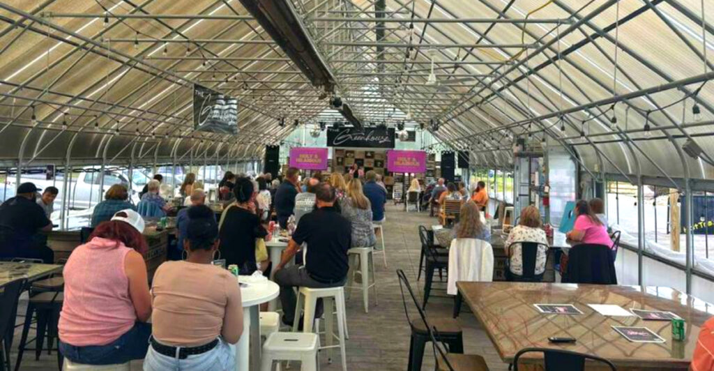 This Tiny Cadillac Bar Is Turning Heads With Its Big Flavor and Perfect Ratings