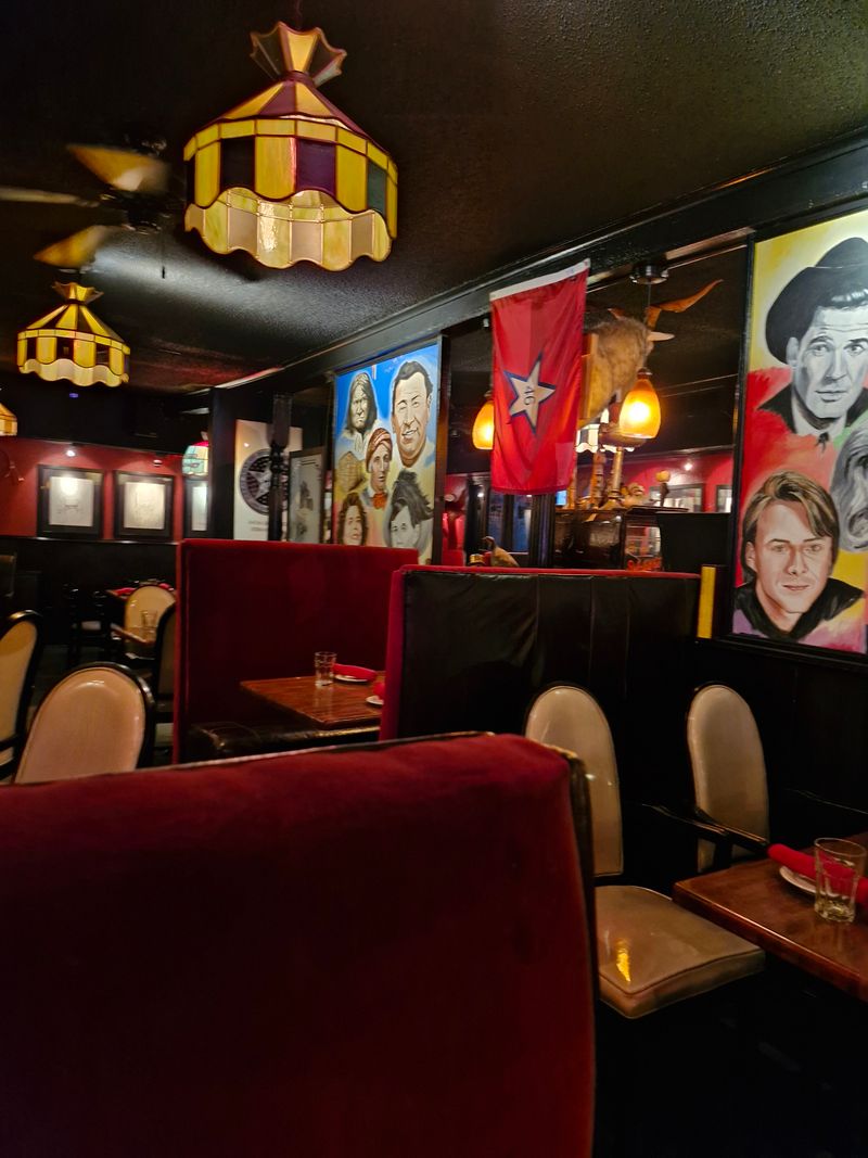 The Old-School Atmosphere