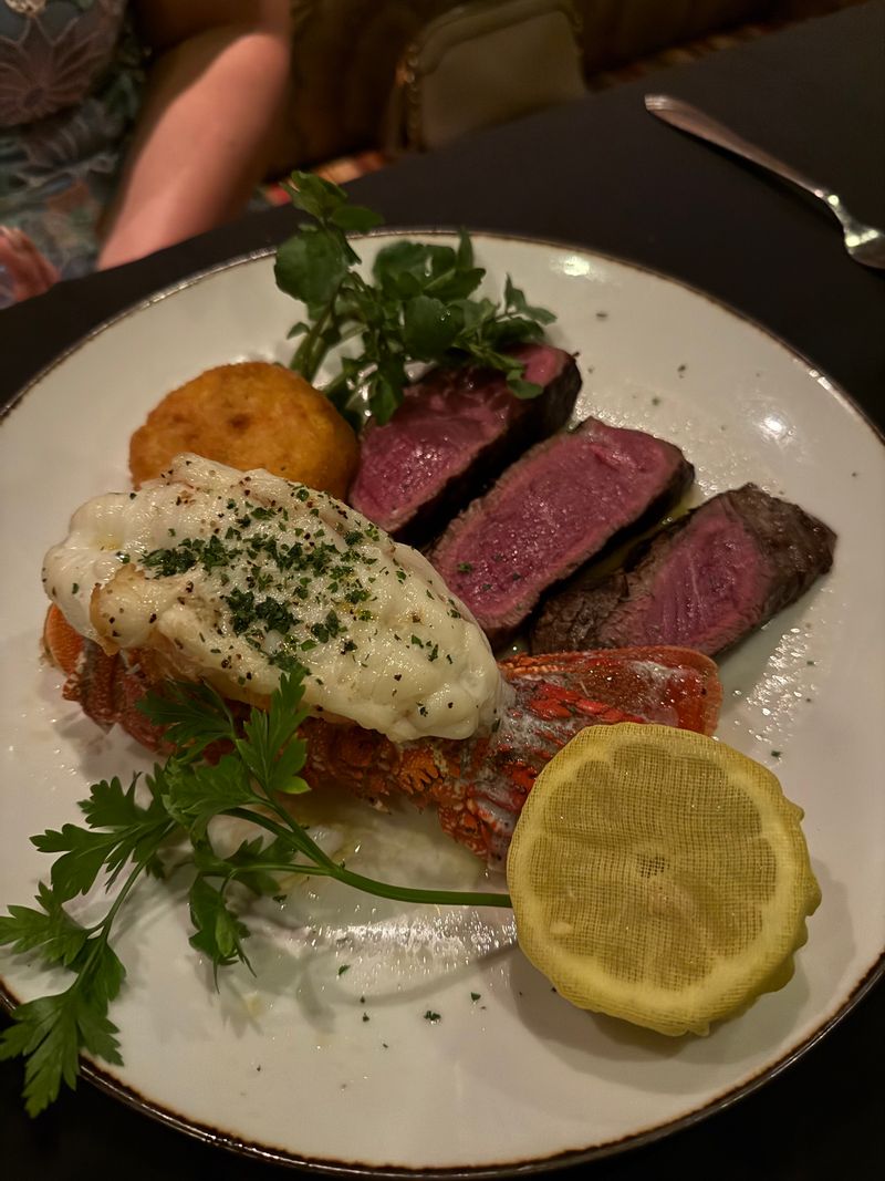 Insider Tips For A Seamless Evening