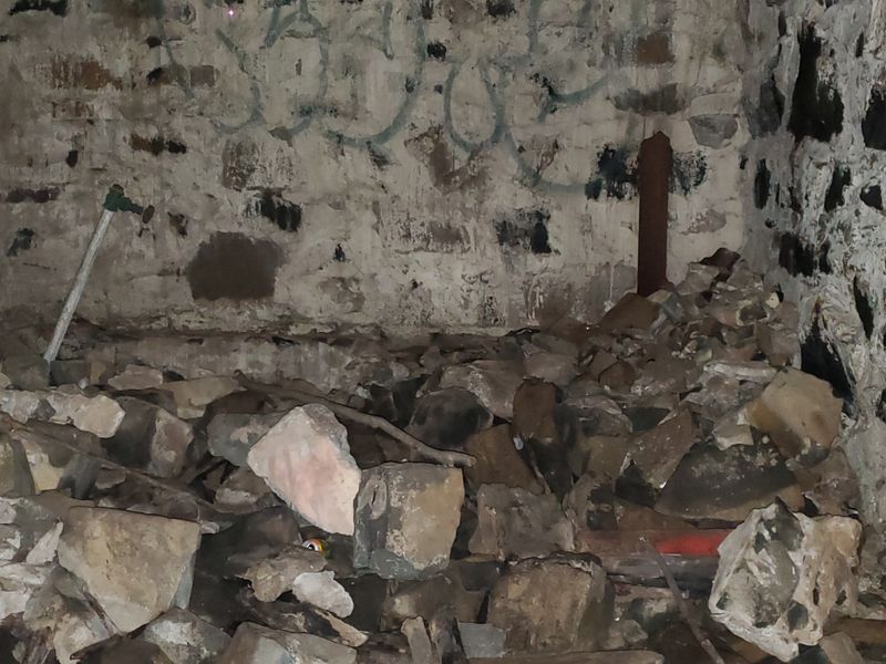 Atmosphere Among the Stones