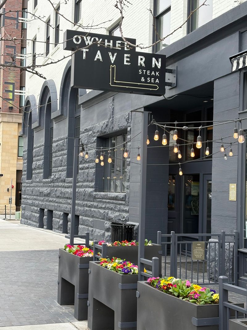 Owyhee Tavern, Boise