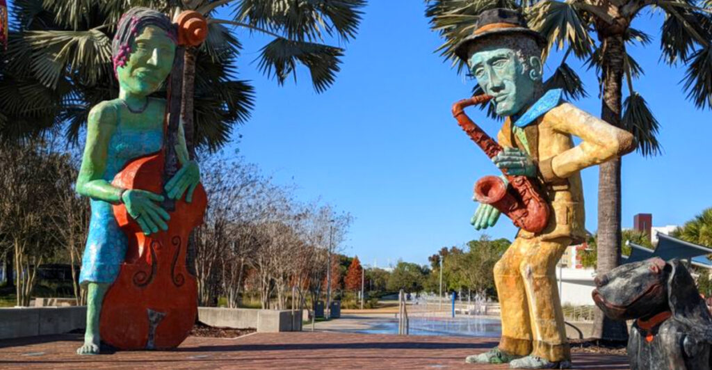 Tucked Into Downtown Tampa Is an 11-Acre Park Filled With Towering, Whimsical Sculptures