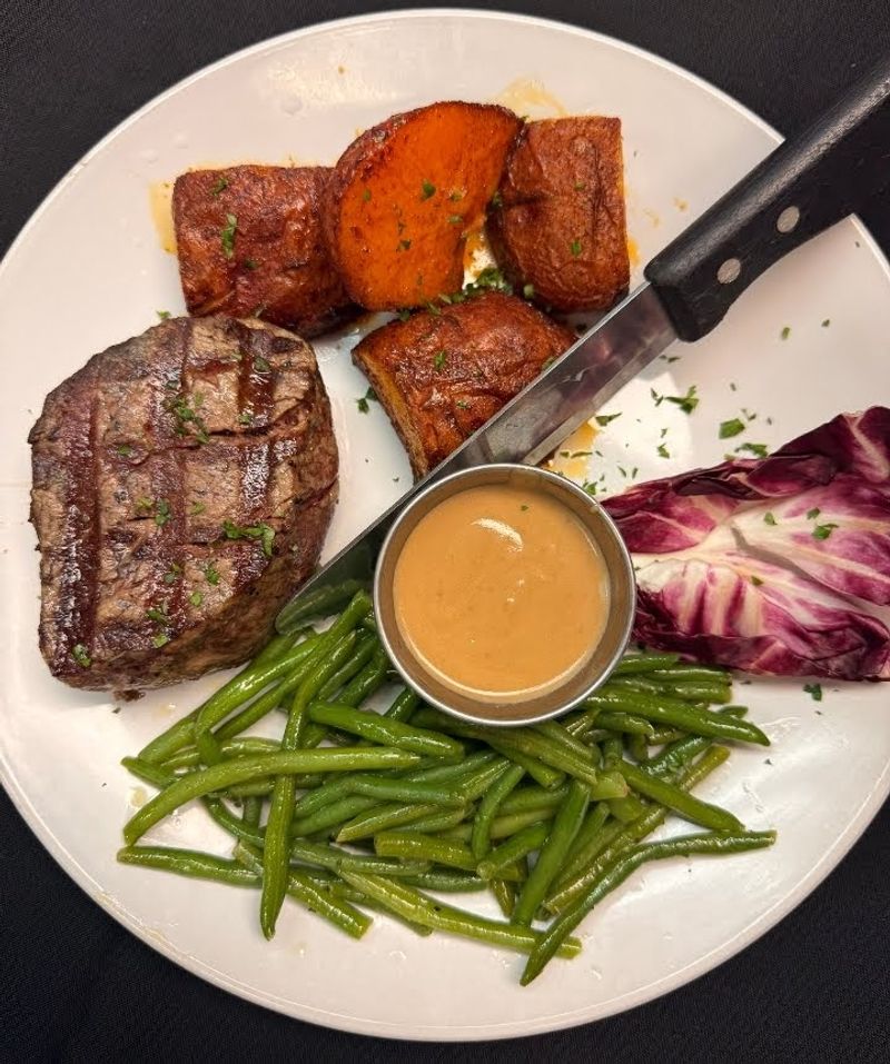 Menus That Balance Comfort and Craft