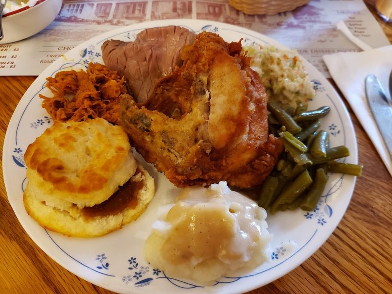 Virginia – Country Ham Biscuit