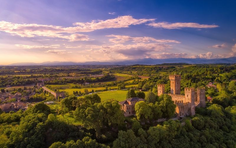 Valeggio sul Mincio — Historic Town & Gastronomy