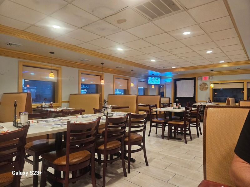 Deepwater Diner - Carneys Point, NJ