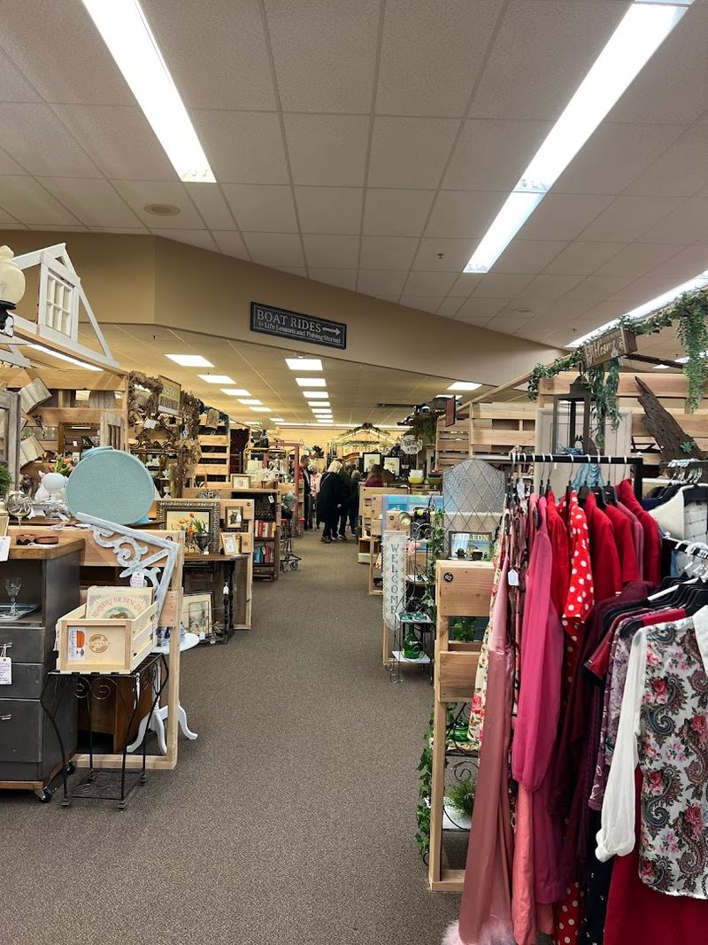 The Layout: A Maze Worth Getting Lost In