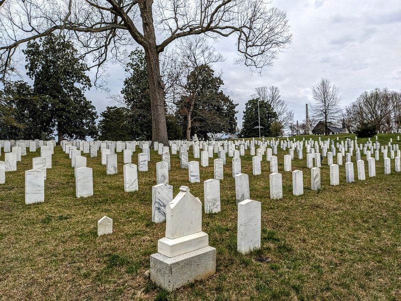 The Confederate Section: Layout, Symbols, and Wayfinding