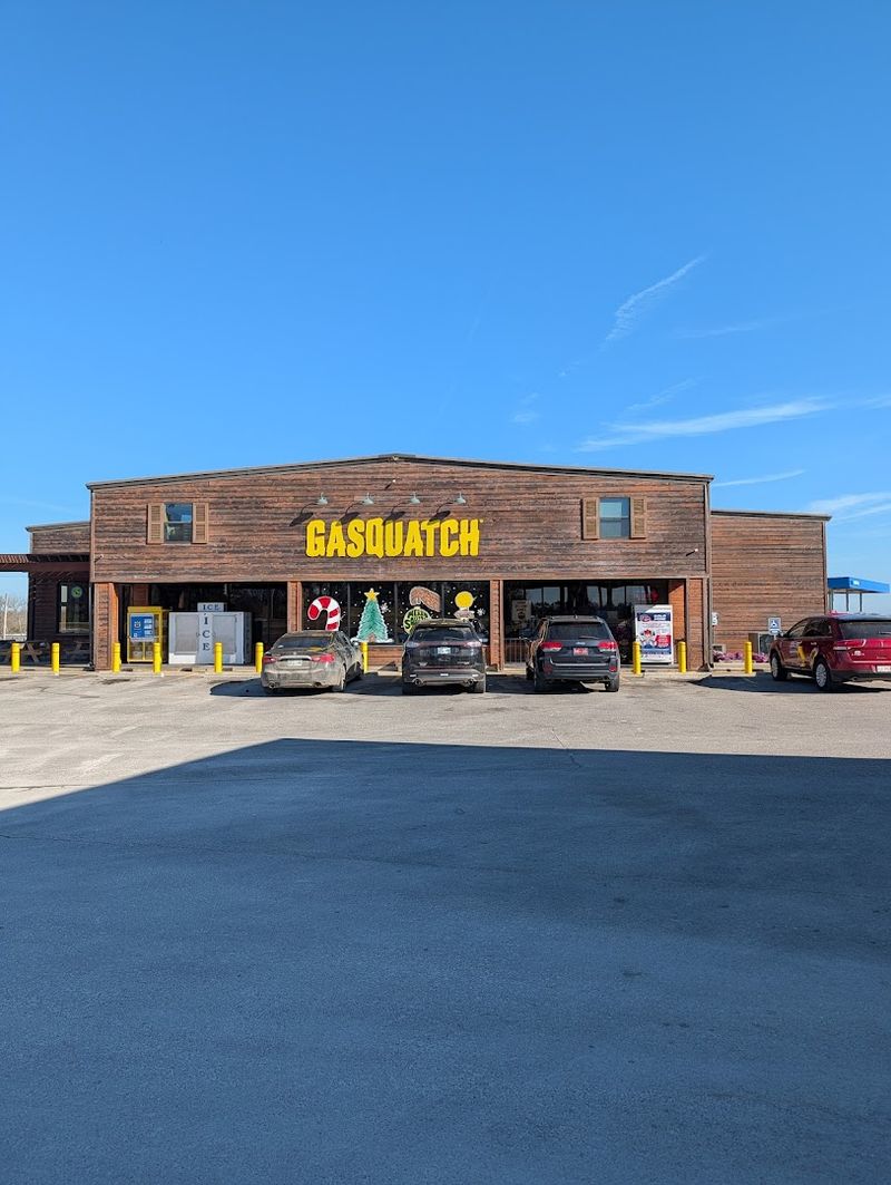 A Perfect Detour on the Way to Broken Bow