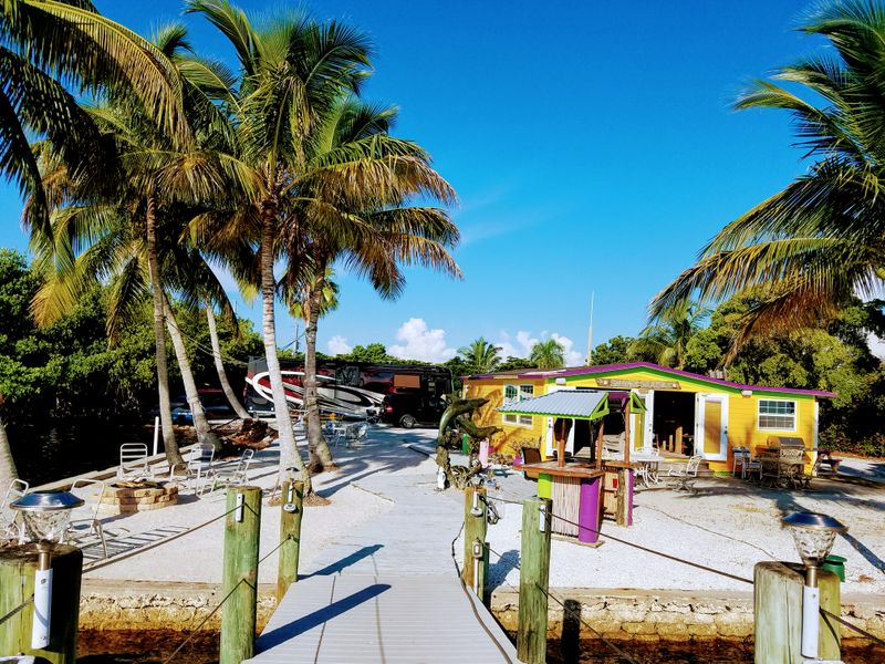 Old Fish House Marina & Restaurant