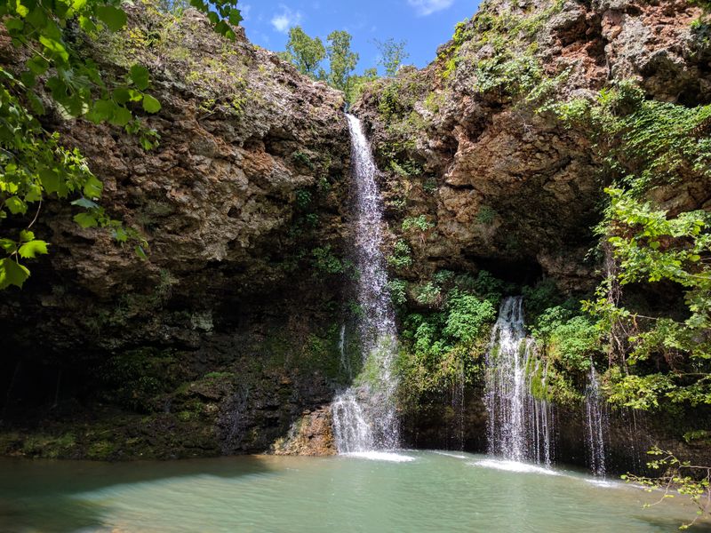 Seasonal Changes That Transform the Landscape