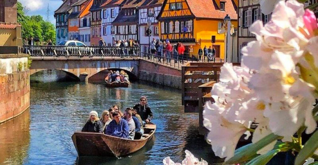 10 Picture-Perfect French Towns That Bloom Into Pure Magic