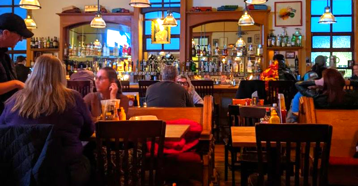 1,000 Pounds of Mac ‘n’ Cheese a Week Inside a 19th-Century Church