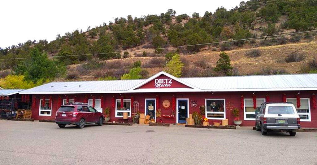 14 Roadside Markets That Grill Some of the Best Hot Dogs Around