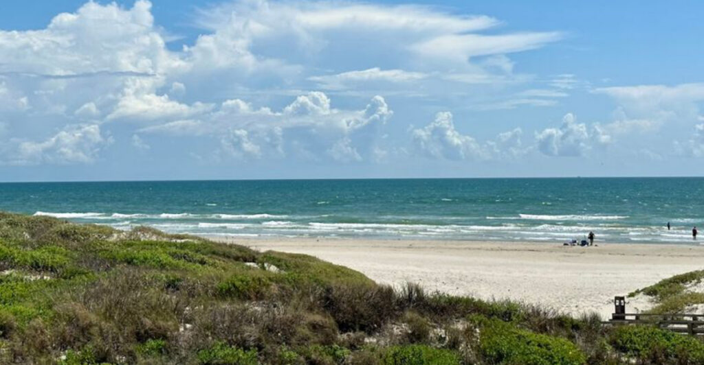 14 Secret Beaches in The US That Feel Like Your Own Private Paradise
