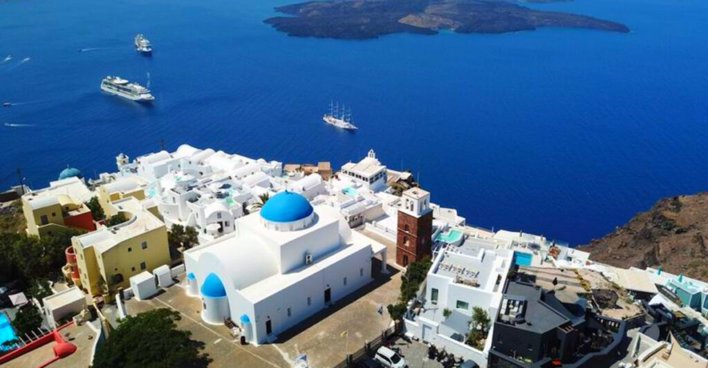 14 Towns That Look Incredible From Above