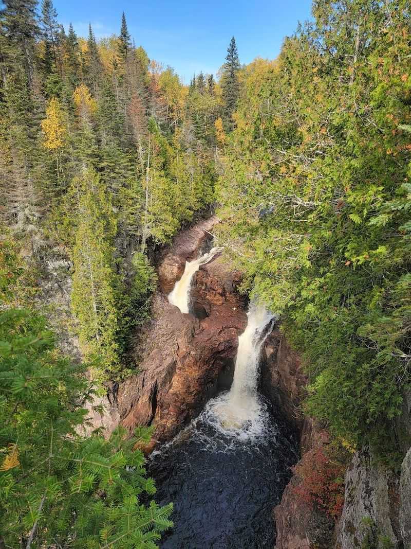 Devil's Kettle, Minnesota