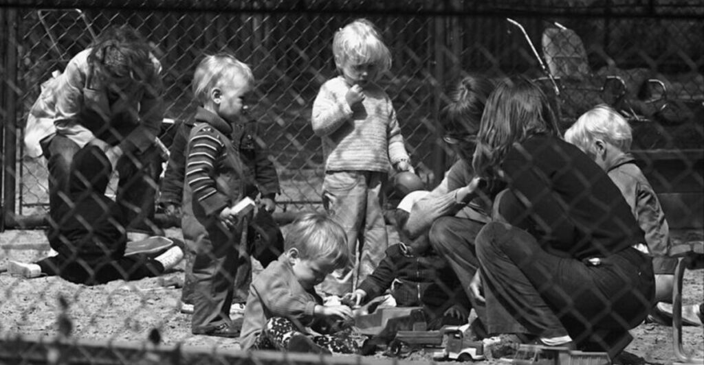 15 “Bad Advice” Parents Gave in 1973 That Kids Actually Believed