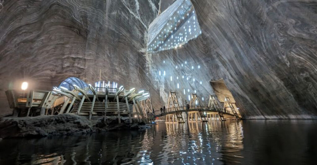 15 Landmarks That Are Easy to Miss But Hard to Forget