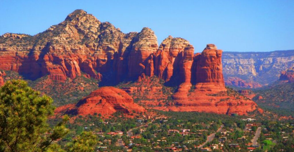 15 Unforgettable Southwest Road Trip Stops That Feel Straight Out of a Movie