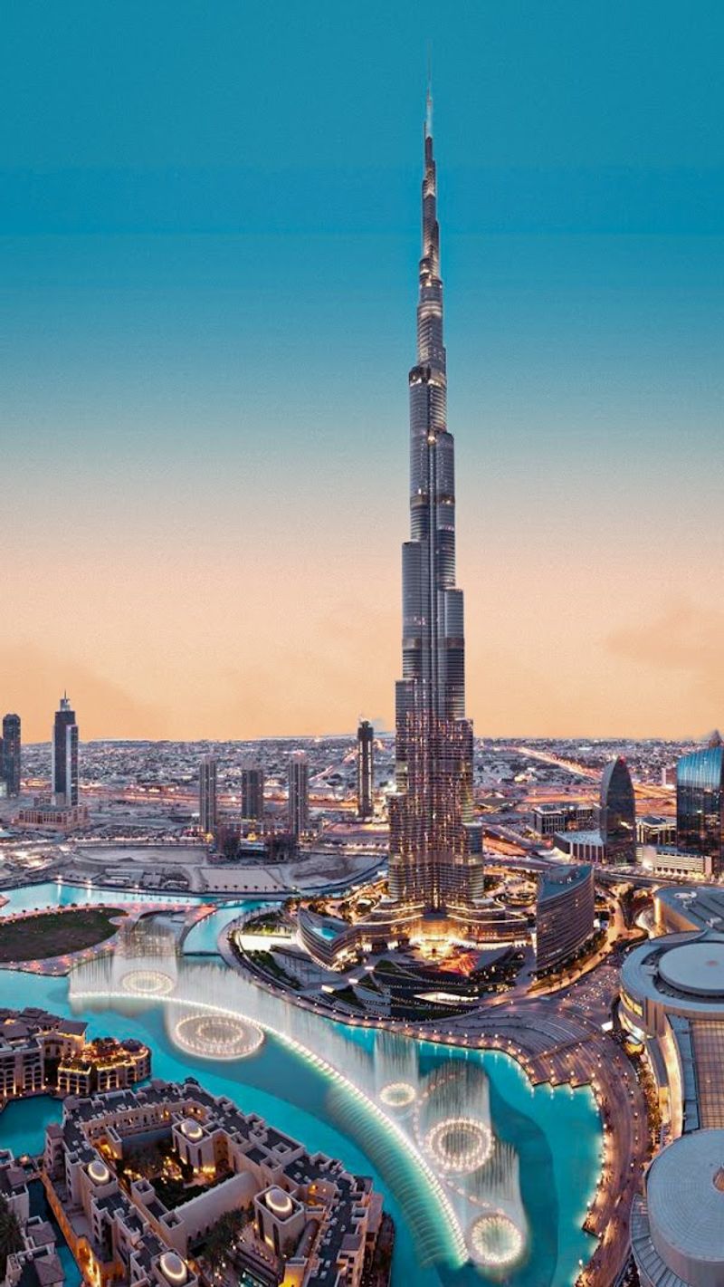Burj Khalifa – Dubai, UAE