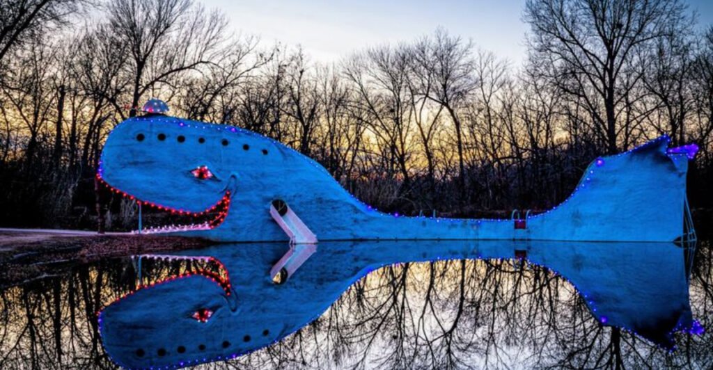 16 Strange Small-Town Attractions in America That Deserve Their Own Road Trip
